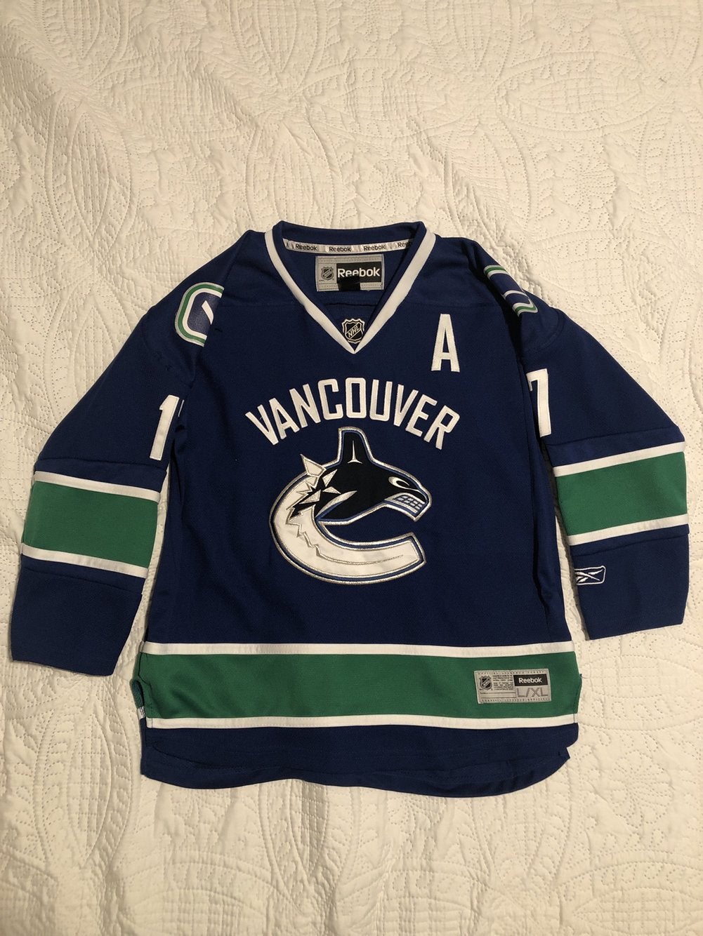 Reebok Hockey Jerseys for sale | New and Used on SidelineSwap