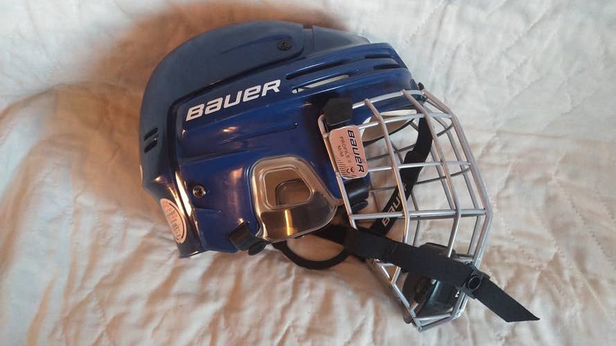 Blue Used Medium Bauer 4500 Helmet