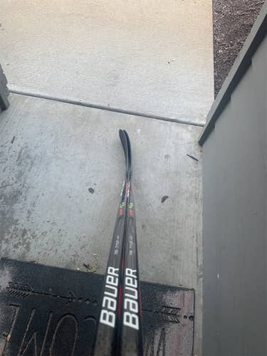 Brand New Bauer Vapor Flylite 2-Pack