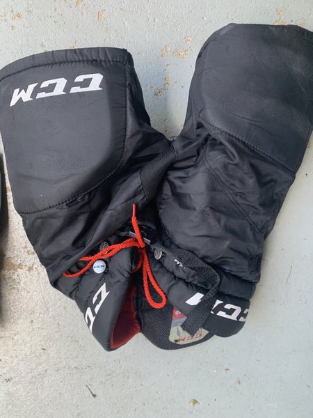 Black Youth Large CCM RBZ Hockey Pants