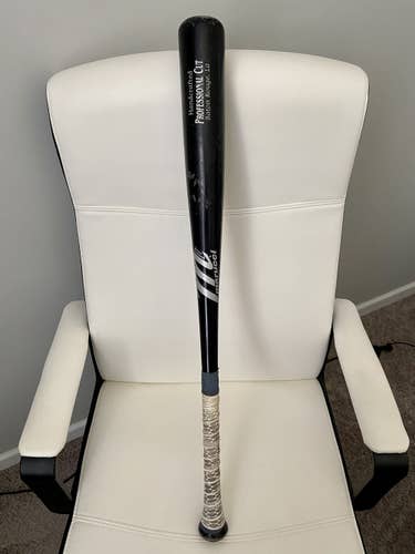 Marucci 32/29 Maple wood Pro Cut Bat