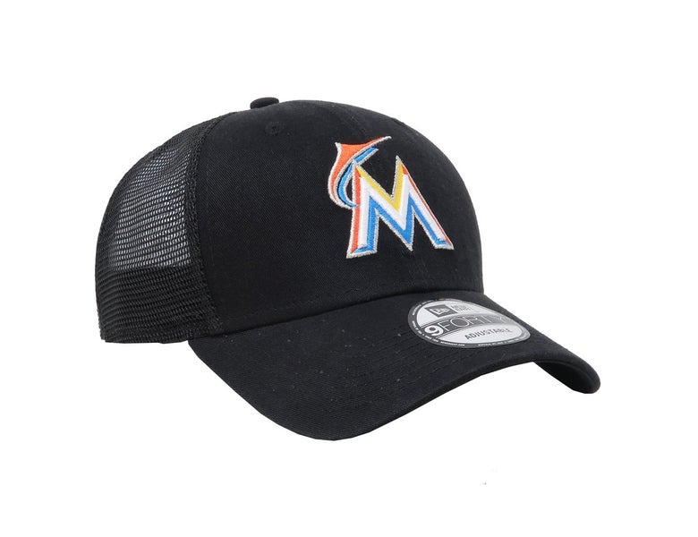 Miami Marlins BAYCIK Black-Grey Fitted Hat by New Era