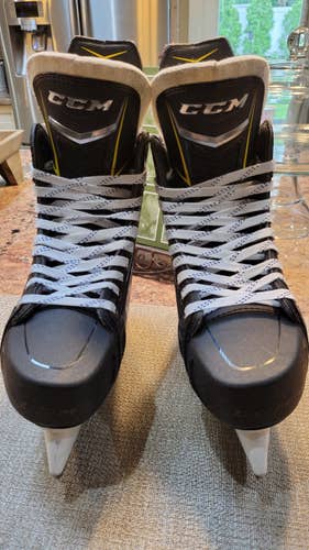 Used Senior CCM Tacks 9090 Hockey Skates Regular Width Size 8