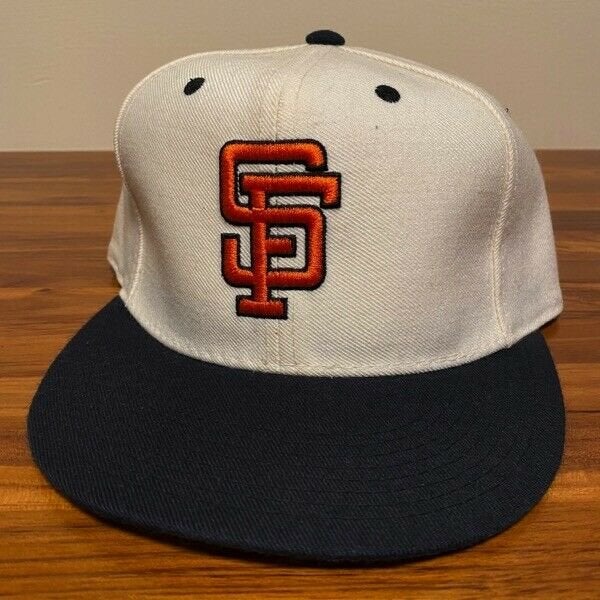 San Francisco Giants Baseball Hat Fitted 7 1/2 New Era Vintage White Wool  Egg SF