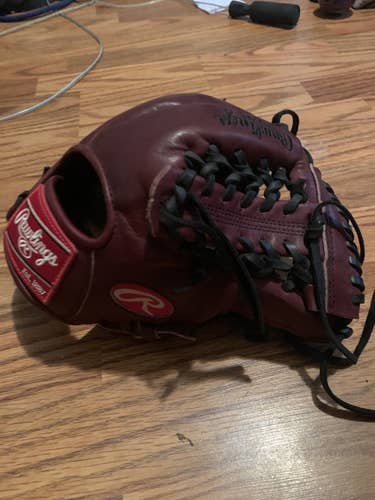 Slightly Used Infield Or Pitcher 11.5" Heart of the Hide Baseball Glove