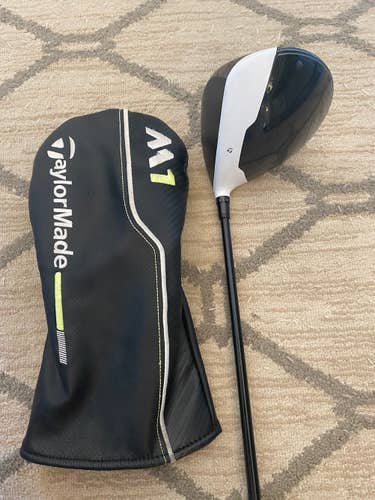 Lightly Used Men's TaylorMade Right Handed M1 460 Driver 9.5 Loft S Flex
