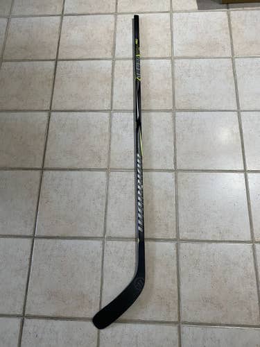 Senior Left Hand  Alpha Pro Hockey Stick P88