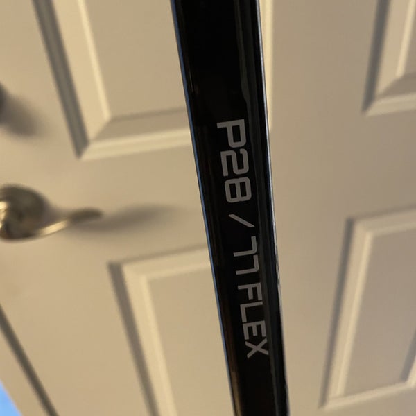 Used Right Handed Vapor Hyperlite Pro Stock Hockey Stick