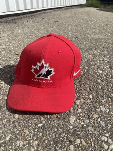 Nike Team Canada Hockey Hat