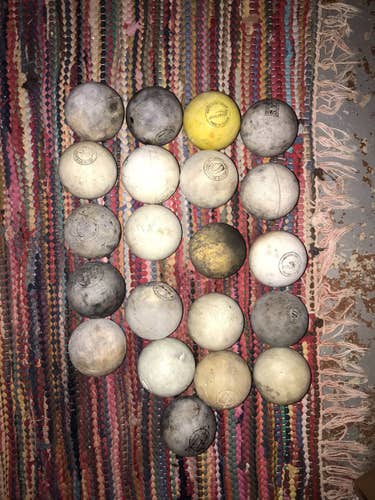 21 Pack of Lacrosse Balls