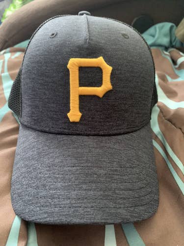 Pittsburgh Pirates Under Armour Hat