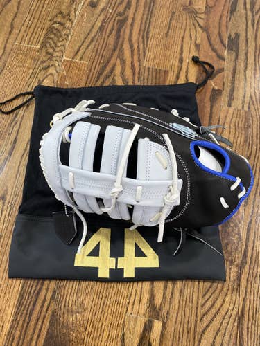 Black Adult First Base 14" Softball Glove