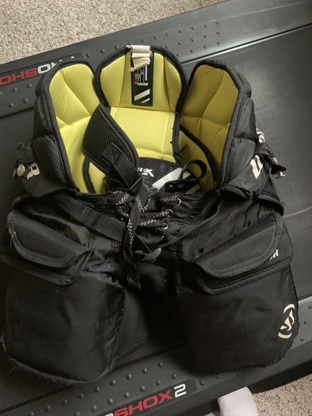 Black Used Junior XL Warrior Hockey Goalie Pants