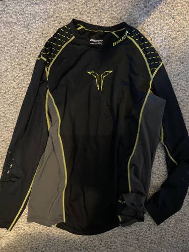 Black Adult Large Bauer Compression Shirt