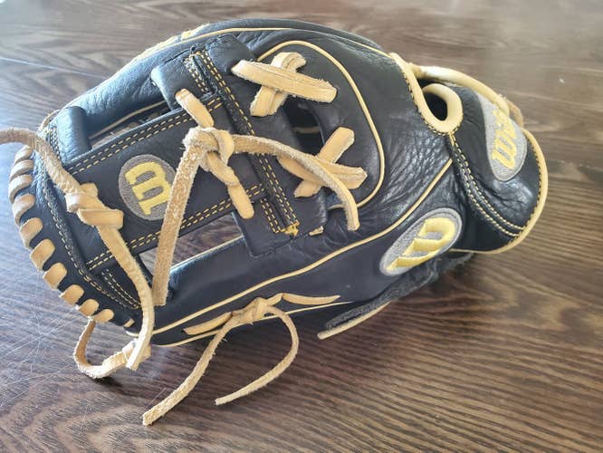 New Wilson Left Hand Throw A1000 Baseball Glove 11.5"