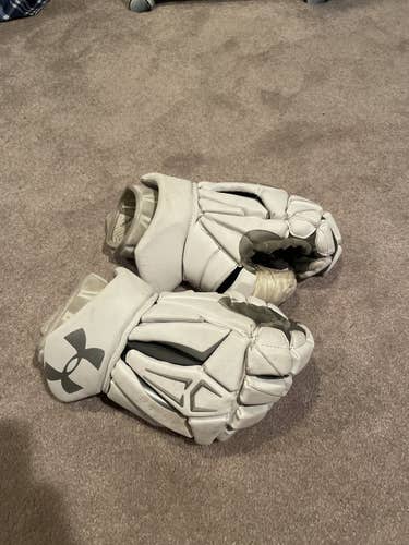 Under Armour Command Pro Lacrosse Gloves