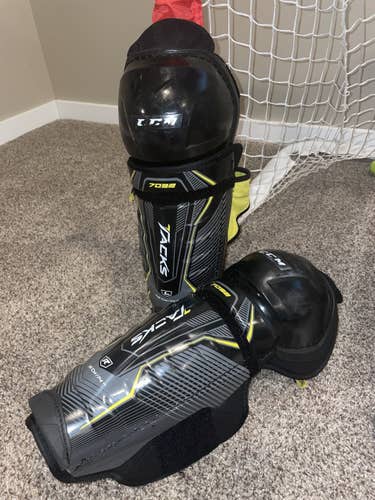 Used Senior CCM Tacks 7092 Shin Pads