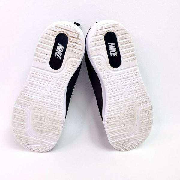 Nike Womens 6 Amixa Low Top Running Shoes Sneakers Black White CD5403