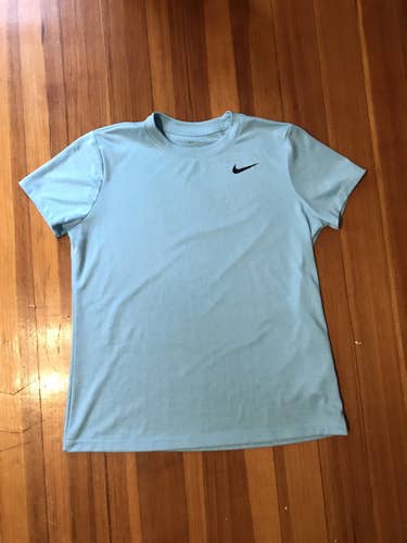 Women’s Nike Medium T-shirt