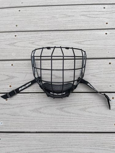 Senior Medium Bauer Full Cage Profile II Facemask