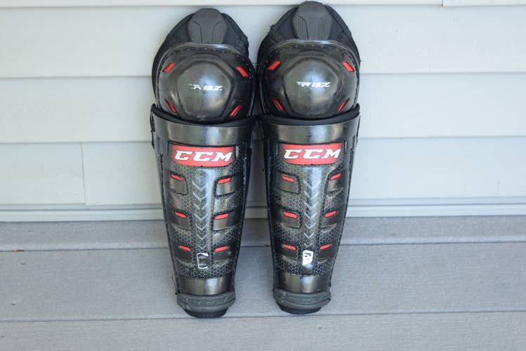 Used Youth CCM RBZ Shin Pads
