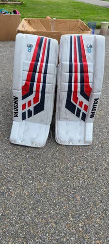White Junior Used 26" Vaughn Velocity VE8 Goalie Leg Pads