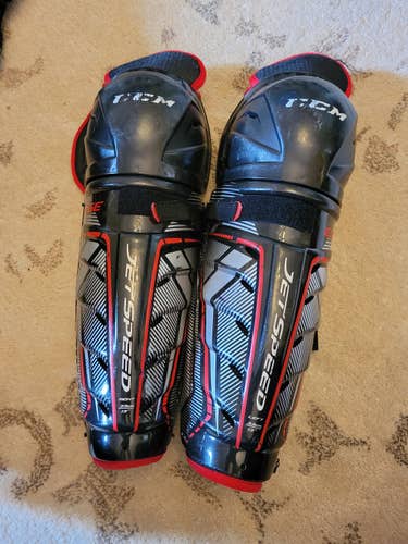 Used Junior CCM Shin Pads