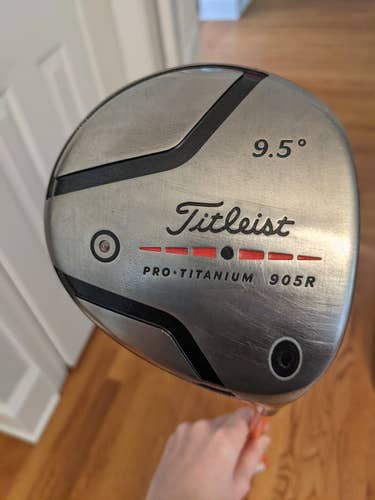 Used Men's Titleist Right Handed 905 R Driver 9.5 Loft