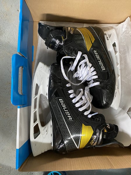 Senior Bauer Extra Wide Width Size 9 Supreme UltraSonic Hockey Skates