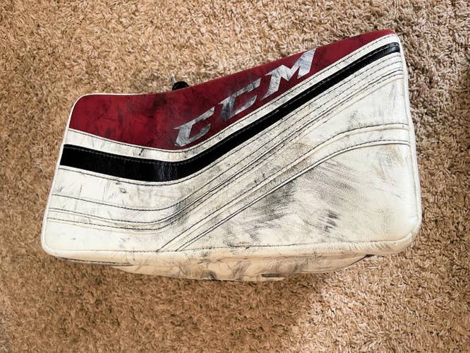 Senior Used CCM Full Right Premier Pro   Louis Domingue (Arizona Coyotes)