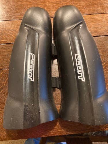 Scott Jr. Shin Guards