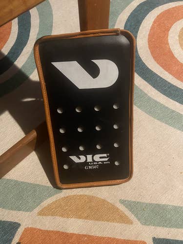 Vintage Vic gm507 blocker