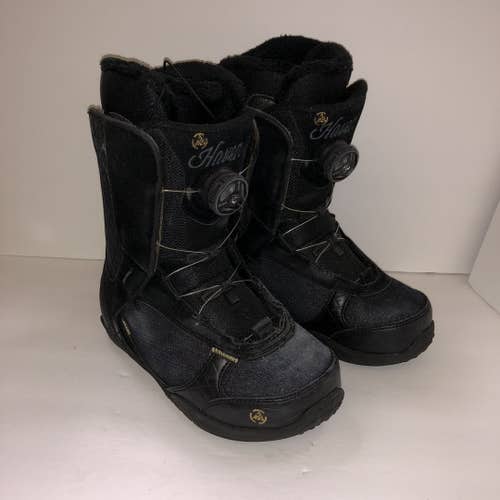 Used K2 Haven Senior 7 Snowboard Womens Boots