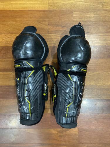 Senior CCM  Tacks 7092 Shin Pads