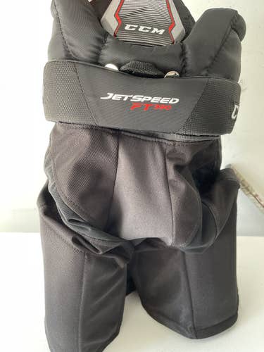 Junior New Large CCM JetSpeed FT390 Hockey Pants
