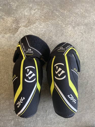 Warrior Alpha DX4 Elbow Pads (Read Description)