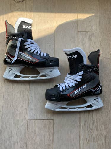 Senior New CCM JetSpeed FT1 Hockey Skates Regular Width Pro Stock Size 6