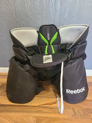 Black Senior Used XL Reebok 16K Hockey Pants