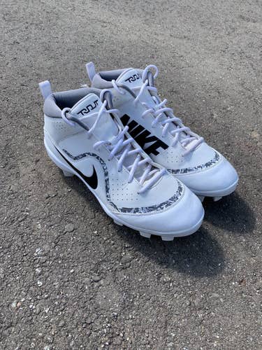 White Adult Molded Cleats High Top Trout