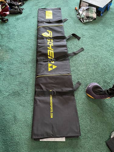New Fischer Ski Bag