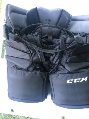 Black Junior Used Small CCM Goalie Pants