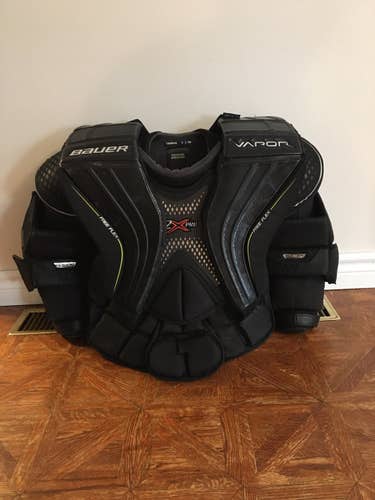 Medium Bauer Vapor 2X Pro Chest Protector