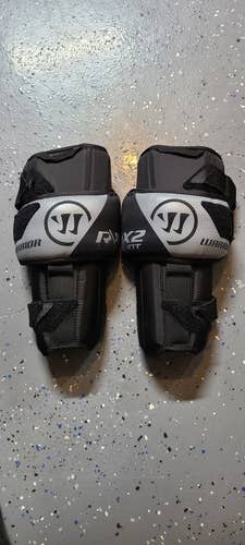 Used Warrior R/X2 Intermediate Knee Pads