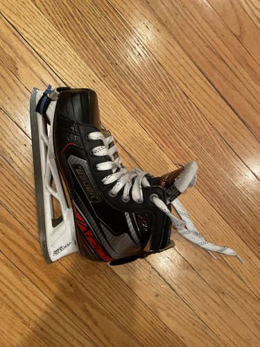 Used Bauer Regular Width  Size 5.5 Vapor X2.9 Hockey Goalie Skates