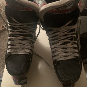 Used Senior Bauer Vapor 2x Skates Size 7, Width D, comes with 3x pair step steel