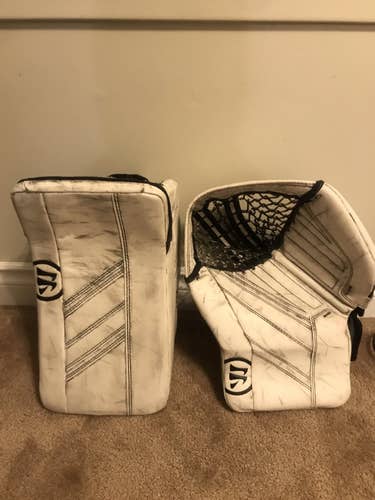 WARRIOR R/GT2 GLOVE AND BLOCKER