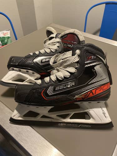 Used Bauer Regular Width  Size 7.5 Vapor X2.9 Hockey Goalie Skates