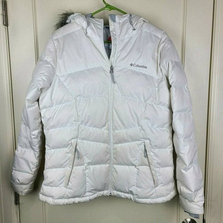 columbia white puffer jacket