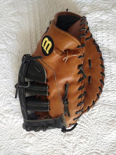 Wilson Left Handed First Base A2000 1613AG Pro Stock Baseball Glove 12.25"