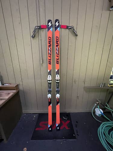 NICE Blizzard 218 DH w/ Xcell 24